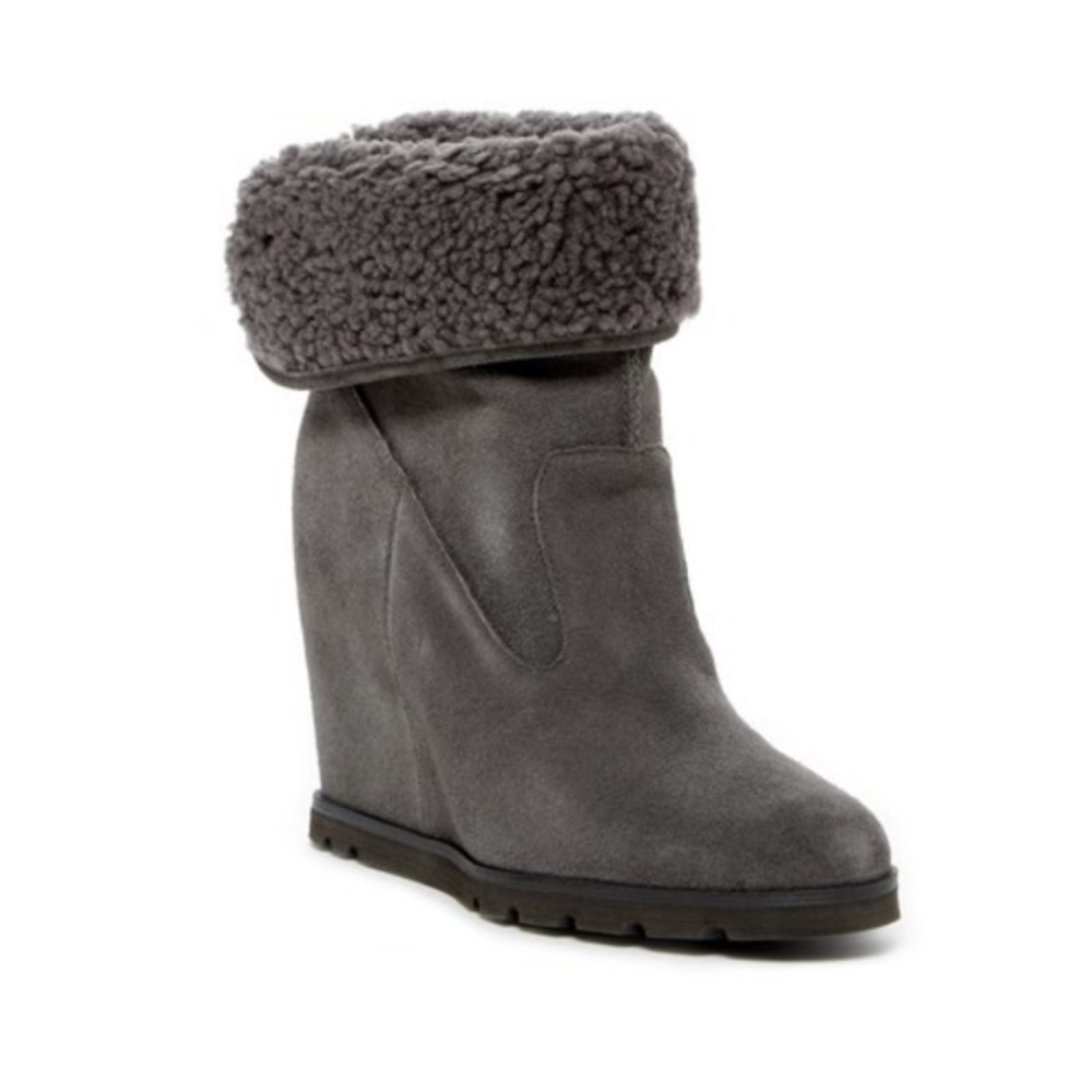 Ugg Kyra Boots Gray Size 8.5